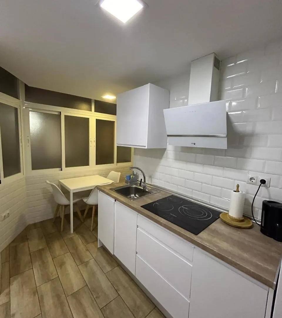 Апартаменты Apartamento Huelin Playa Малага Испания